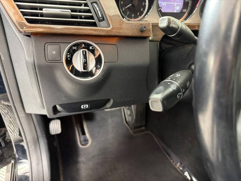 2011 Mercedes-Benz E-Class
