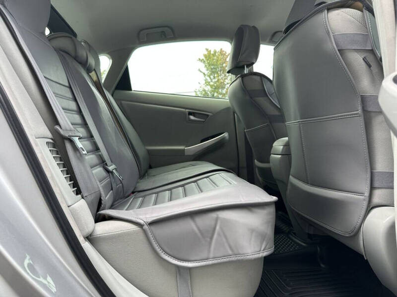 2013 Toyota Prius One