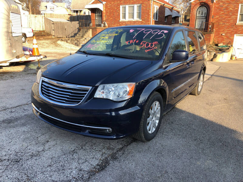 2014 Chrysler Town and Country for sale at Kneezle Auto Sales in Saint Louis MO