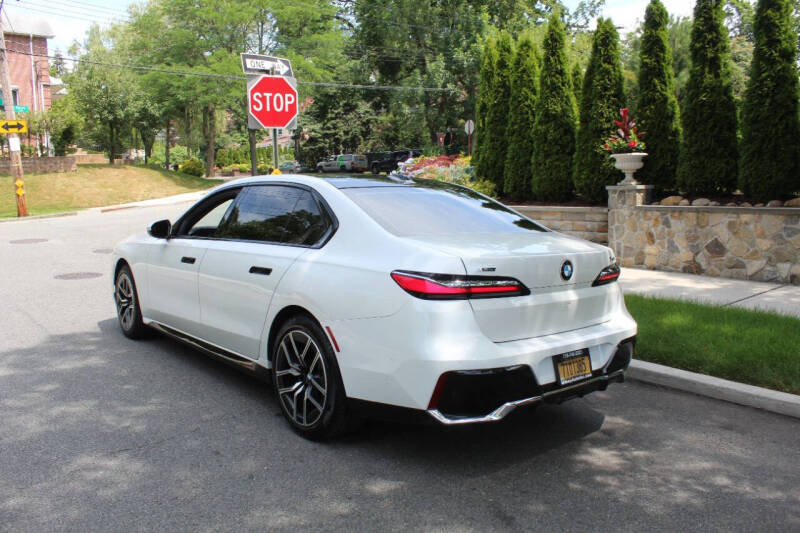 2024 BMW 7 Series 740i xDrive