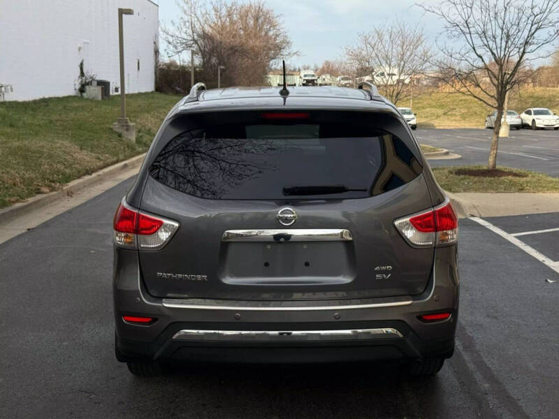 2016 Nissan Pathfinder