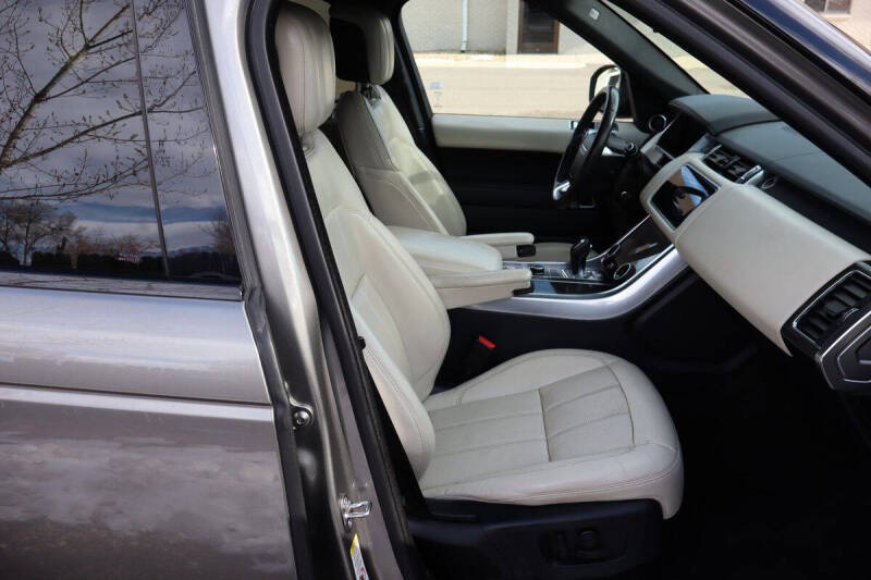 2018 Land Rover Range Rover Sport HSE