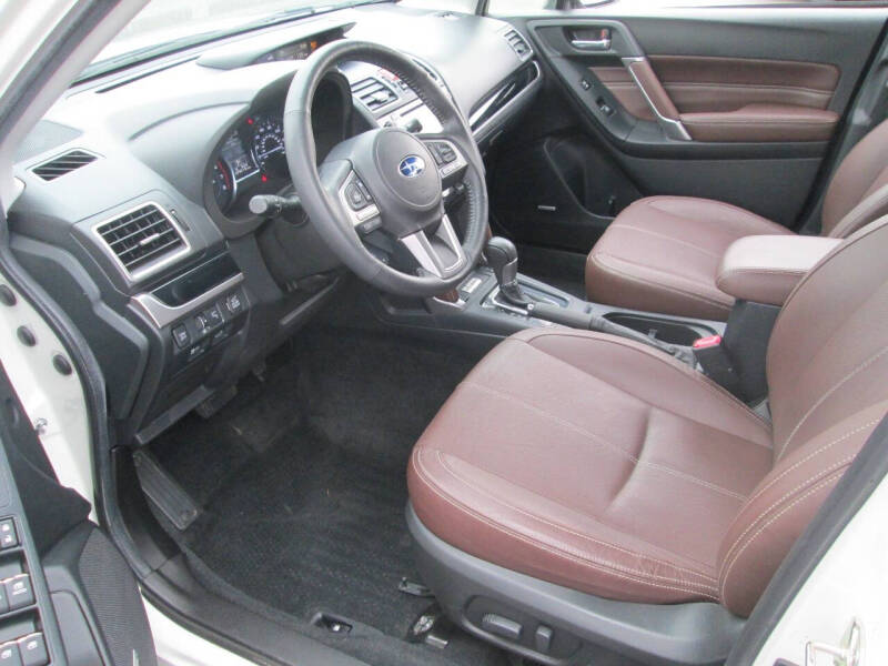 2017 Subaru Forester 2.5i Touring