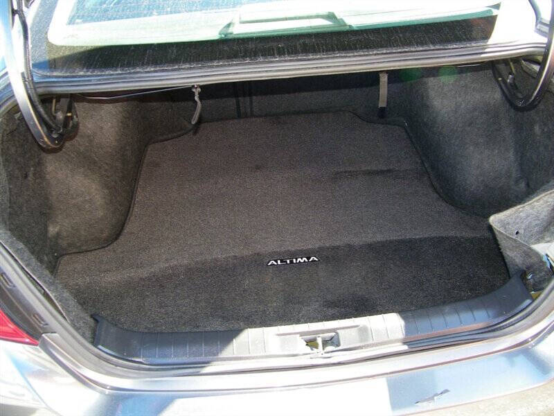 2016 Nissan Altima 2.5 SR