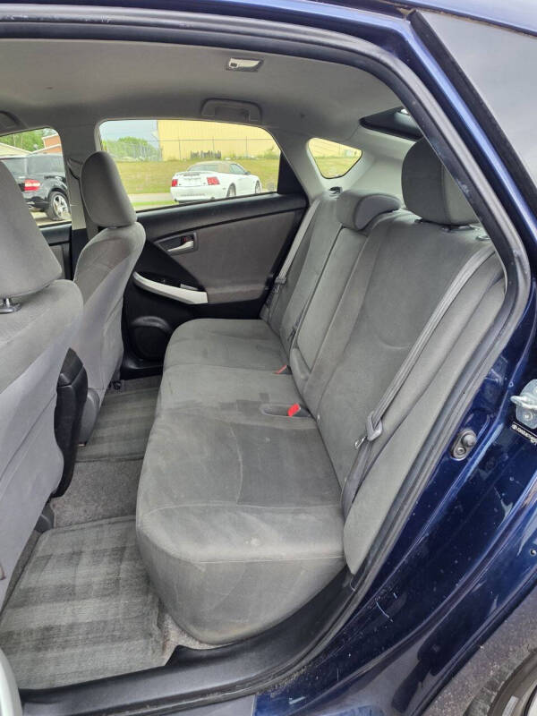 2012 Toyota Prius Two