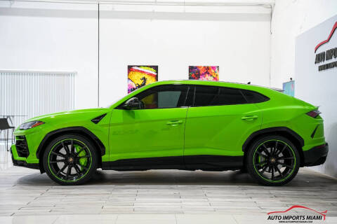 2022 Lamborghini Urus