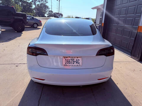 2020 Tesla Model 3 Performance