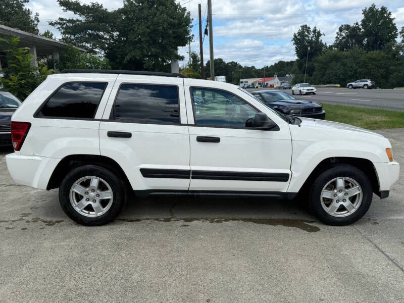 2006 Jeep Grand Cherokee Laredo