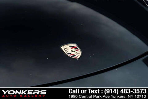 2016 Porsche Cayman Black Edition