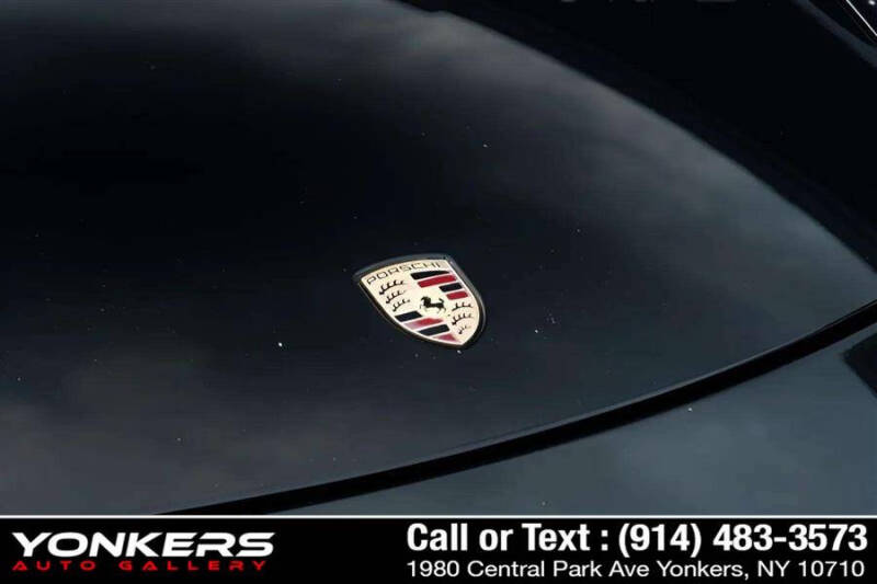 2016 Porsche Cayman Black Edition