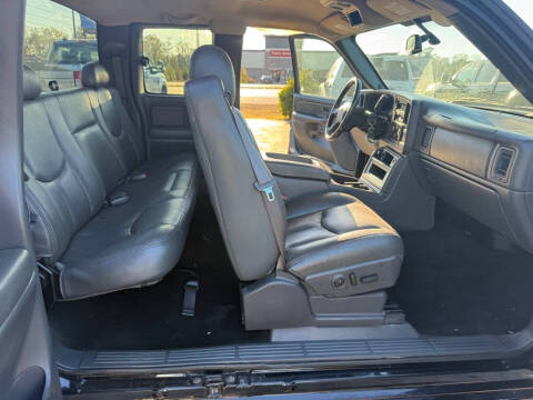 2004 Chevrolet Silverado 1500 SS