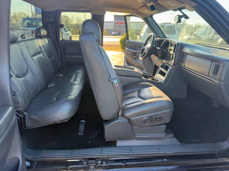 2004 Chevrolet Silverado 1500 SS