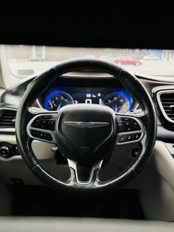 2019 Chrysler Pacifica Touring Plus