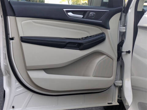 2016 Ford Edge Titanium