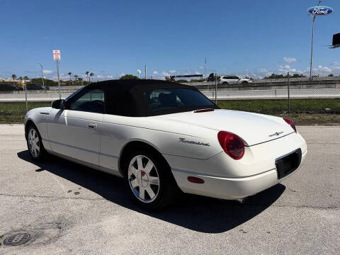 2002 Ford Thunderbird Deluxe