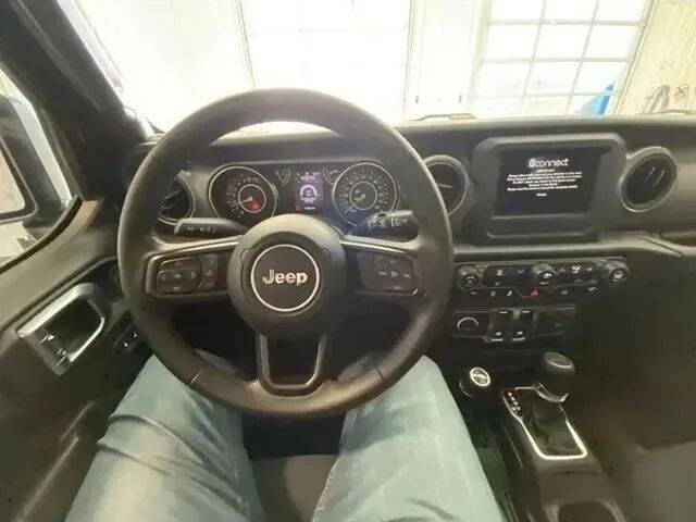 2022 Jeep Wrangler Willys