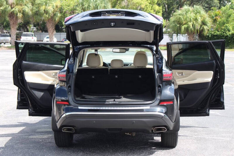 2022 Nissan Murano SL