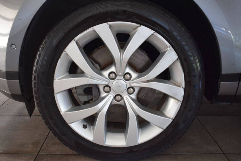 2020 Land Rover Range Rover Evoque SE