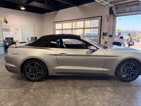 2020 Ford Mustang EcoBoost Premium