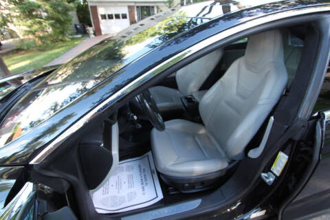 2016 Tesla Model S P90D