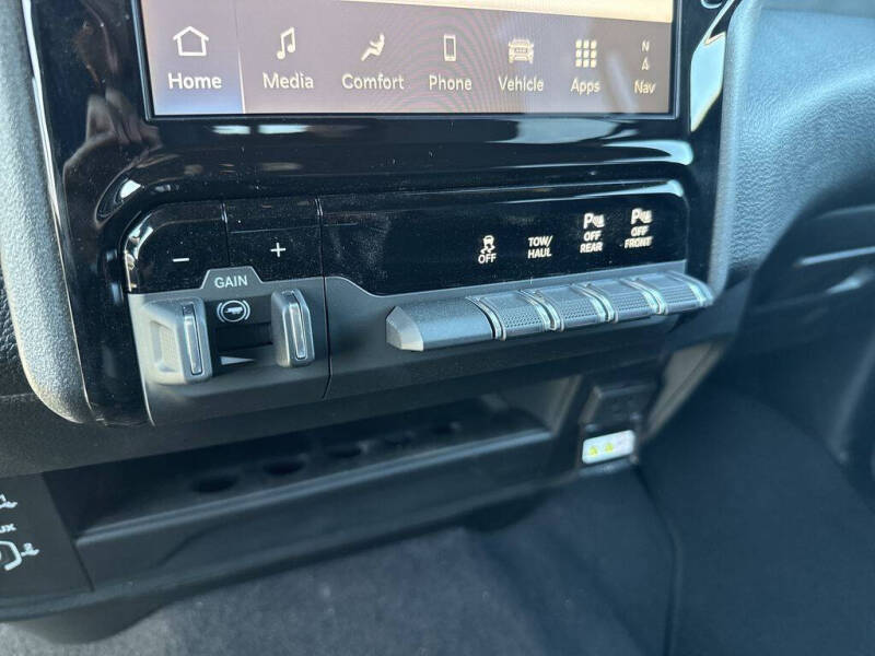 2026 RAM 2500 Black Express