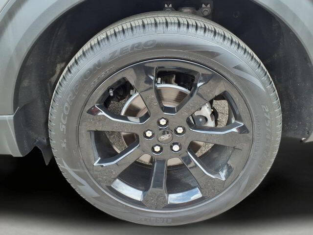 2024 Ford Explorer ST-Line