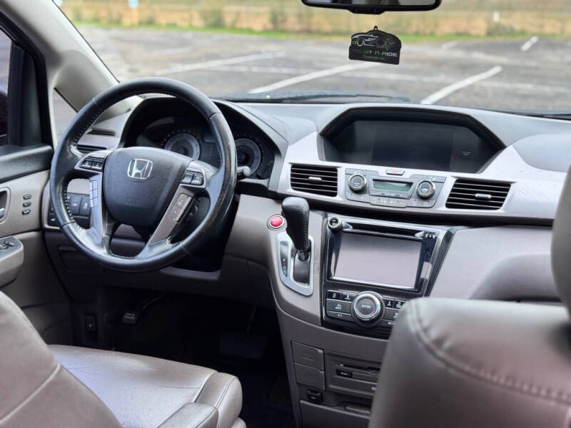 2015 Honda Odyssey Touring