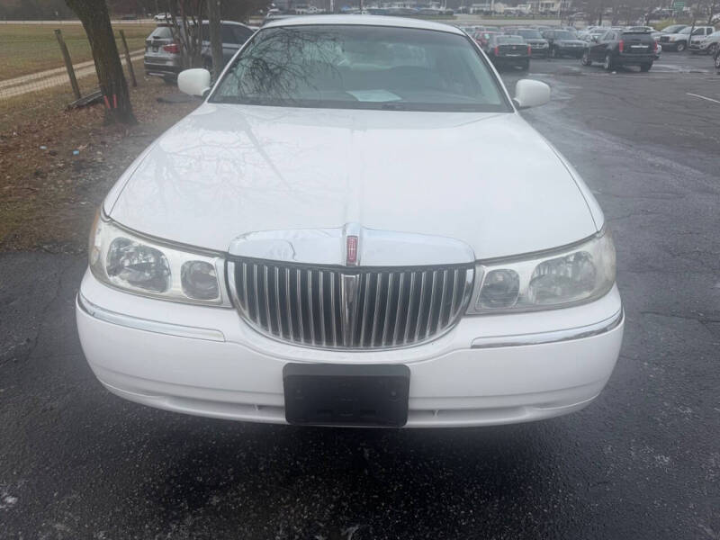 1998 Lincoln Town Car Executive