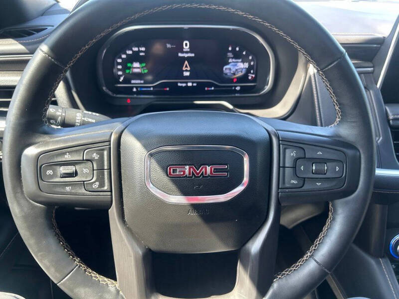 2024 GMC Yukon AT4