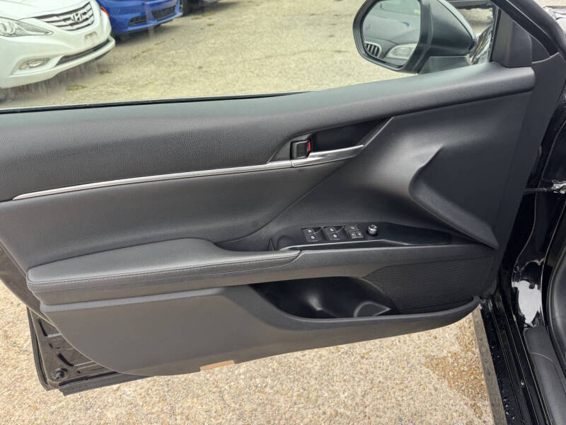 2019 Toyota Camry XLE