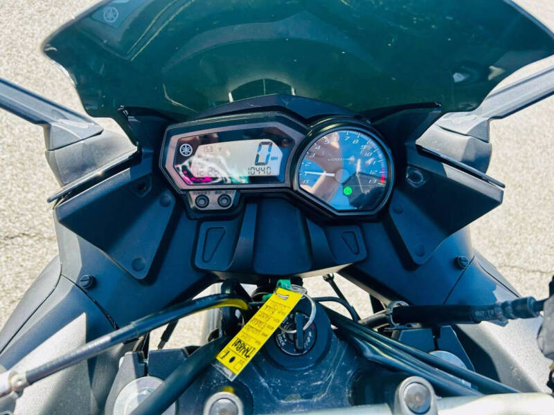 2014 Yamaha FZ6REB/C (Raven)
