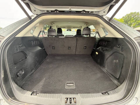 2023 Ford Edge Titanium
