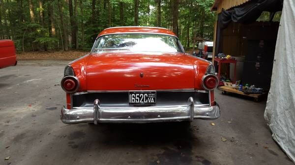 1955 Ford Crown Victoria