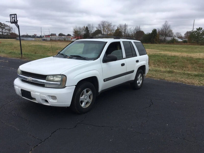 2003 Chevrolet TrailBlazer for sale at B AND S AUTO SALES in Meridianville AL