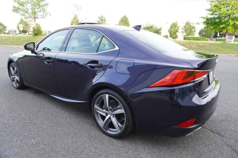 2017 Lexus IS 200t