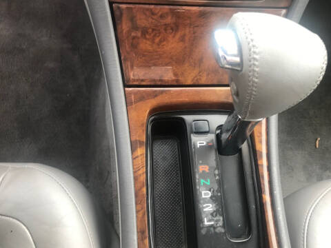 2003 Toyota Avalon XLS