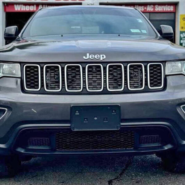 2017 Jeep Grand Cherokee Laredo