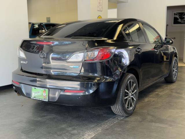 2013 Mazda MAZDA3 i Touring