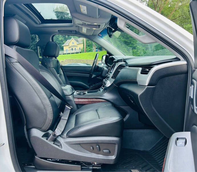 2016 GMC Yukon XL SLT