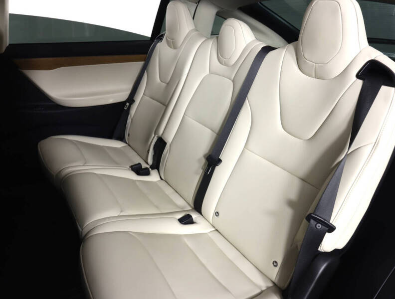 2018 Tesla Model X 75D