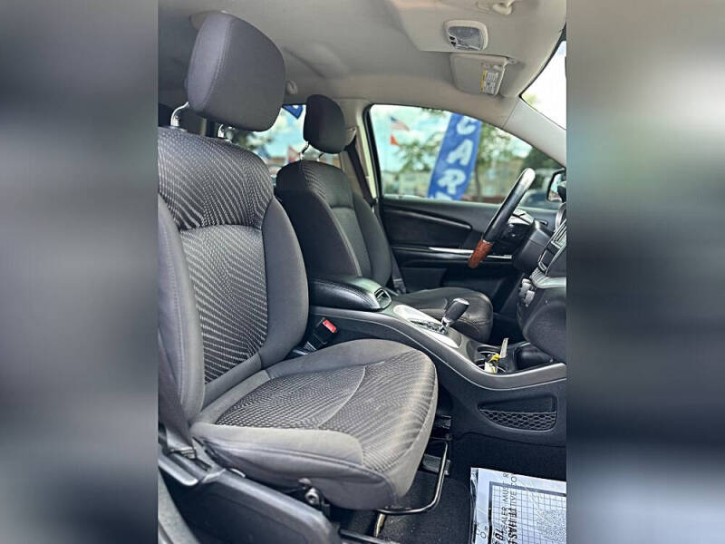 2014 Dodge Journey American Value Package