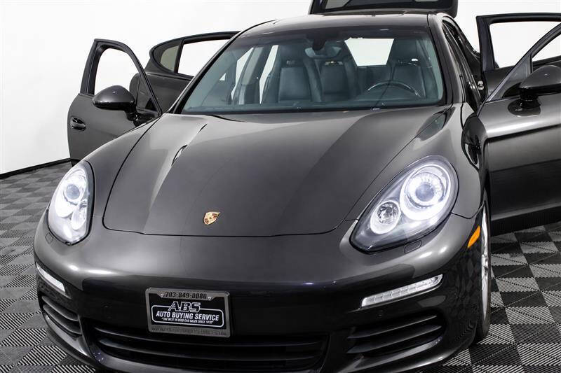 2014 Porsche Panamera