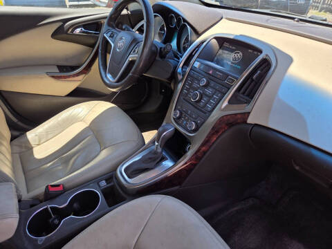 2013 Buick Verano Leather Group