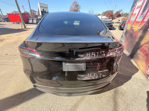 2023 Tesla Model Y Performance