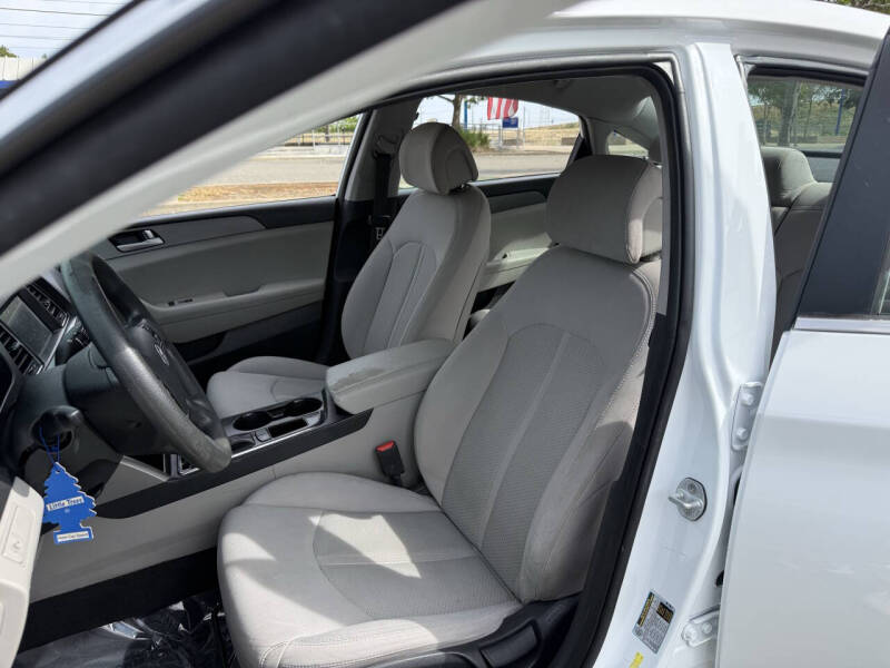 2016 Hyundai Sonata SE