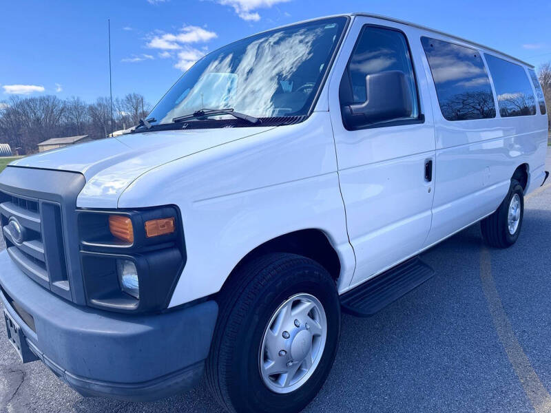 2014 Ford E-Series E-350 SD XL