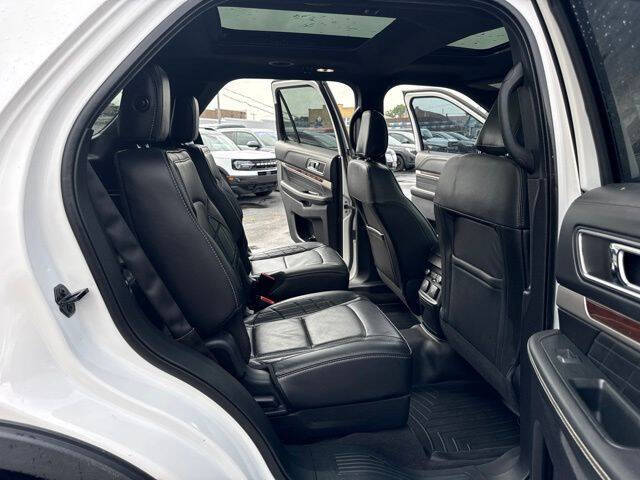 2018 Ford Explorer Platinum