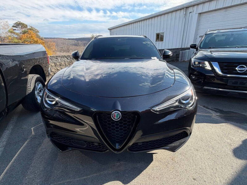 2023 Alfa Romeo Stelvio Veloce