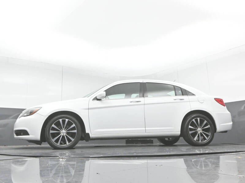 2012 Chrysler 200 S