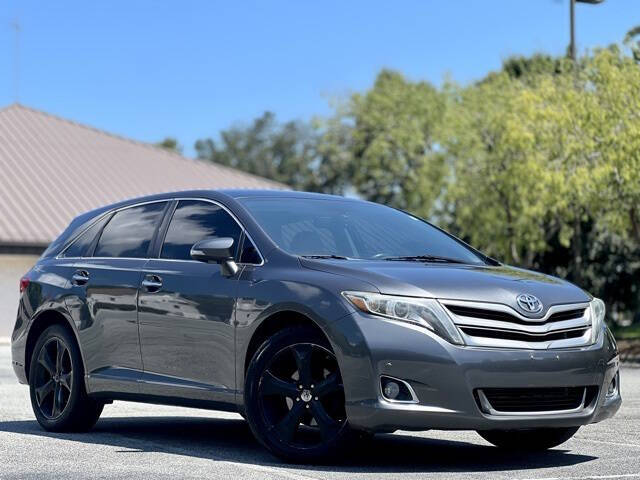 ToyotaVenza3